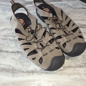 Earth Spirit Mens 10 Jake Fisherman Sandals Closed Toe Elastic Bungee Lace Shoe